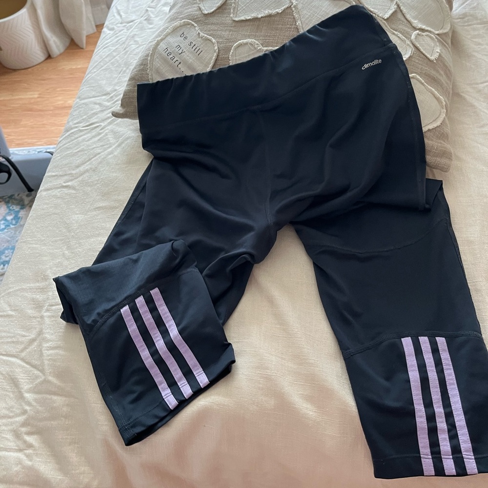 Adidas workout capris women’s size small